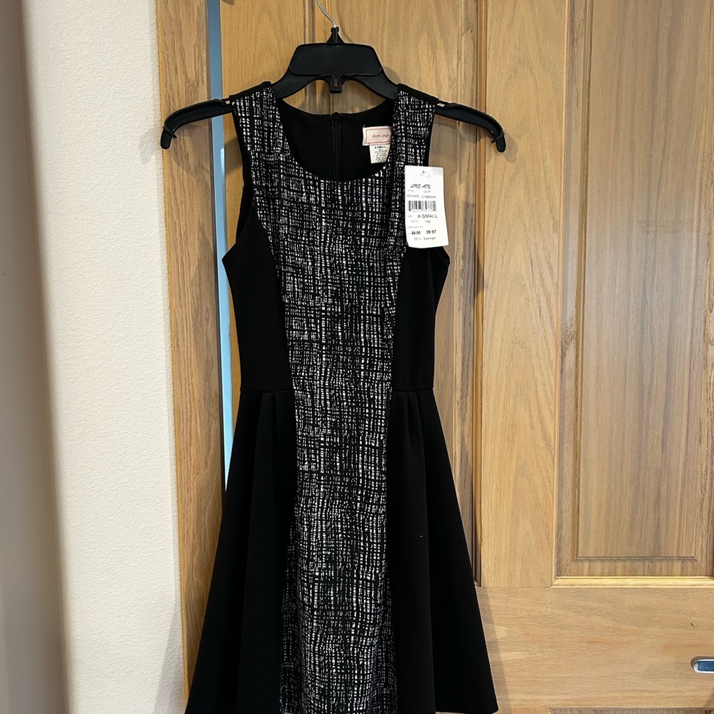 Elegant Black and White Dress